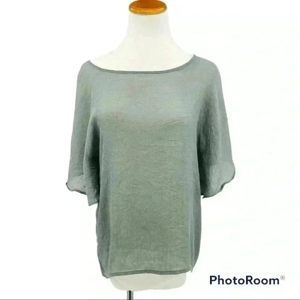 One Clothing Los Angeles Light Green Blouse